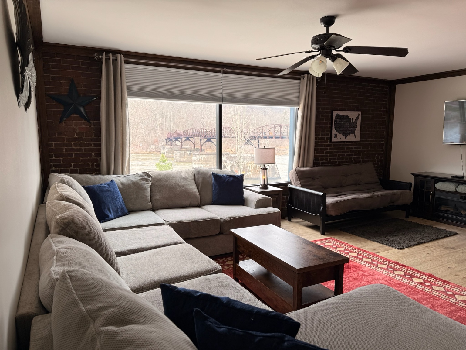Suite 107 living and dining area